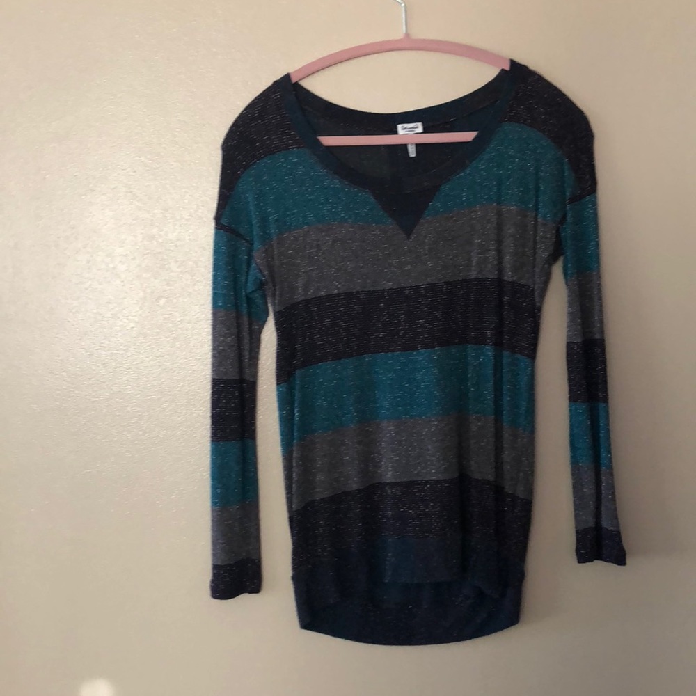 Splendid sparkly top, perfect holiday sweater!!!